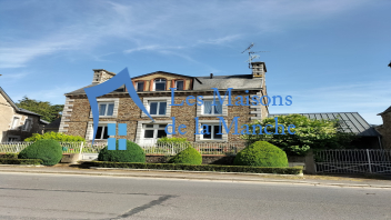 Maison 8 pièces 161m2 (trois appartements) à Brécey