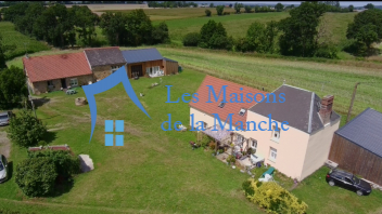 Ensemble immobilier rare à Précey, au calme, en bout d'impasse – Proche Mont-Saint-Michel