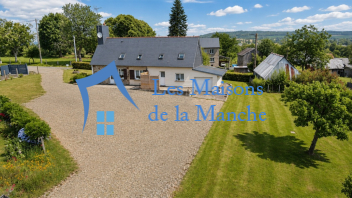Exclusivité – Maison de 112 m² au Mesnil Adelée avec 2 382 m² de terrain arboré. au calme