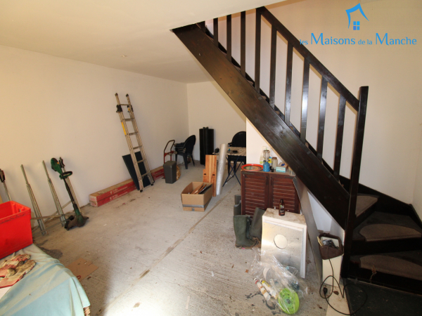 Maison de 170 m² dans les environs de SAINT POIS
