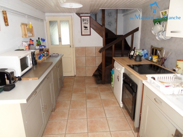 Charmante maison rénovée de 88 m² à LES CRESNAYS (50370)