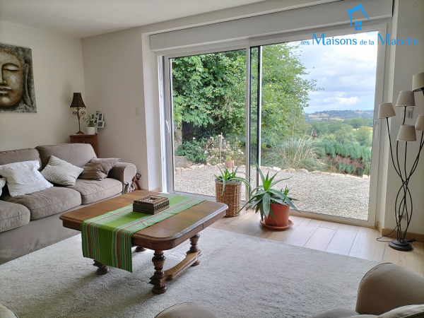 Maison de 147 m² en limite d'un bourg avec vue sur la campagne