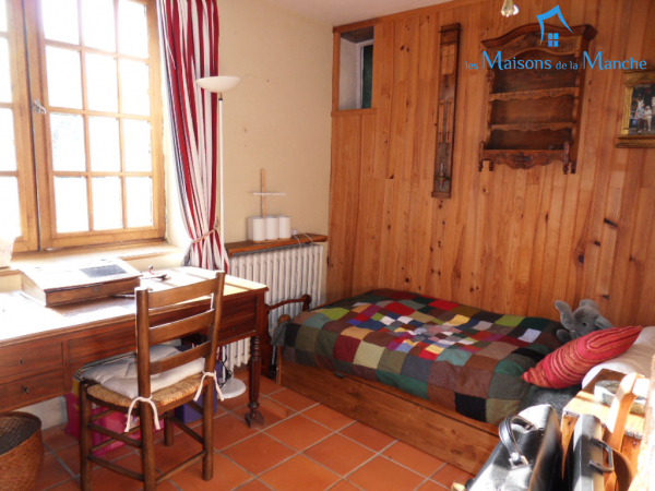 Charmante maison en pierre de 206 m²