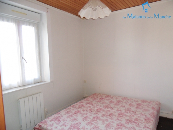 Maison de 103 m² dans bourg LA MANCELLIERE (50540)