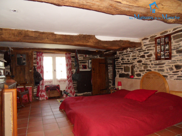 Charmante maison en pierre de 206 m²