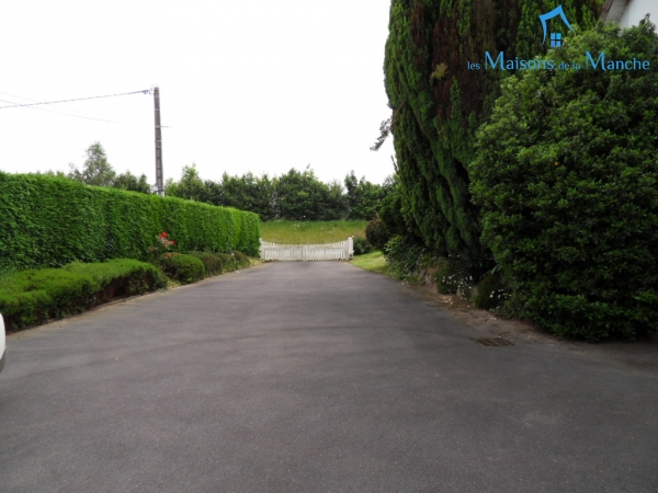 Maison de type pavillon de 168 m² + sous sol de 91 m² entre BRECEY et AVRANCHES