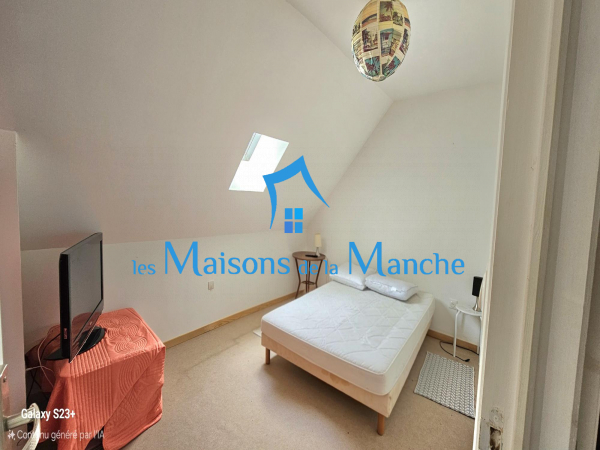 Ensemble immobilier rare à Précey, au calme, en bout d'impasse – Proche Mont-Saint-Michel