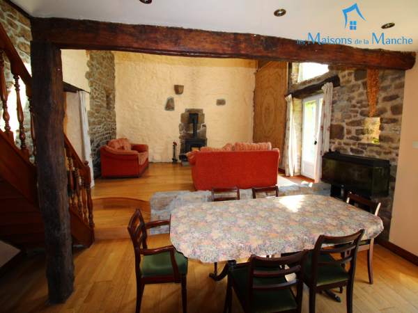 Maison de 170 m² dans les environs de SAINT POIS