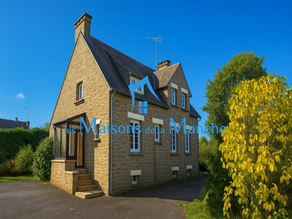 Grande maison en pierre avec grand terrain arboré, aux portes de Saint-Hilaire-du-Harcouët