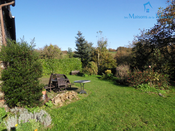 Charmante maison en pierre de 206 m²
