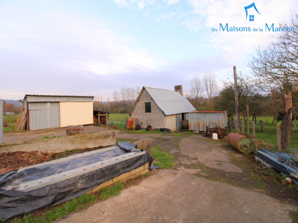 Maison de 155 m² avec grand terrain dans le secteur de MORTAIN