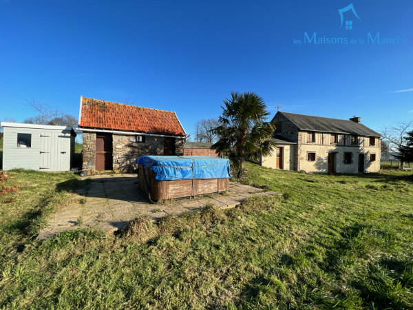 Jolie maison à la campagne à moins de 10km de Brécey