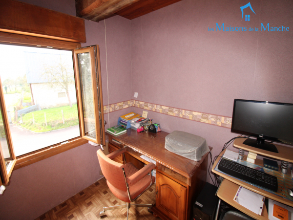 Maison de 155 m² avec grand terrain dans le secteur de MORTAIN