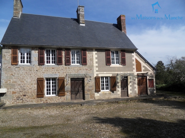 Maison de 125 m² à rénover à LES CHERIS (13 Km d'AVRANCHES 50300)