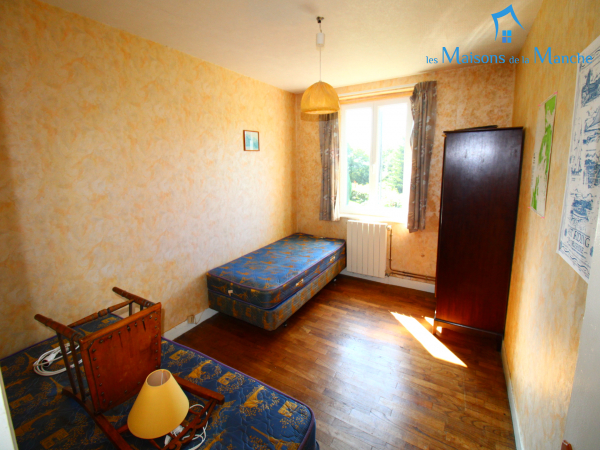 Maison de 170 m² dans les environs de SAINT POIS