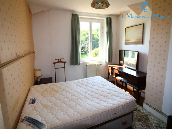 Maison de 170 m² dans les environs de SAINT POIS