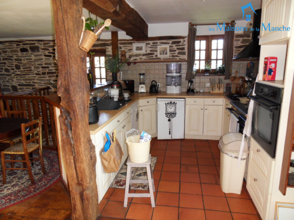 Charmante maison en pierre de 206 m²
