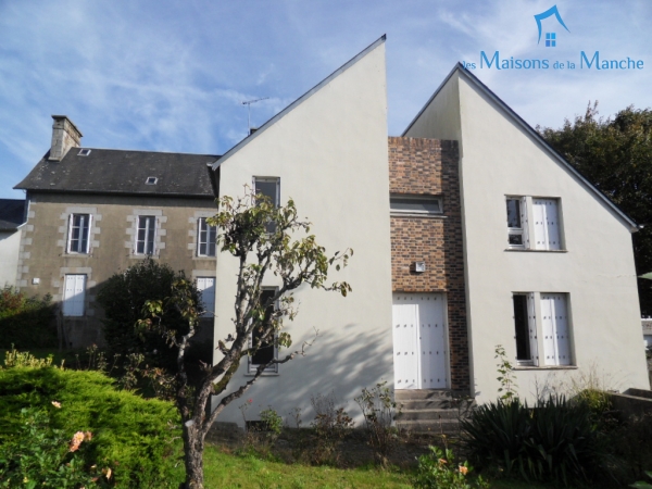 Ensemble de 3 logements 352 m² dans le bourg de BRECEY (50370)