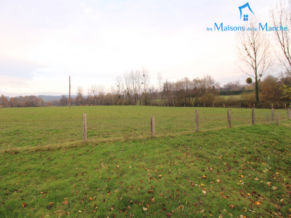 Maison de 155 m² avec grand terrain dans le secteur de MORTAIN