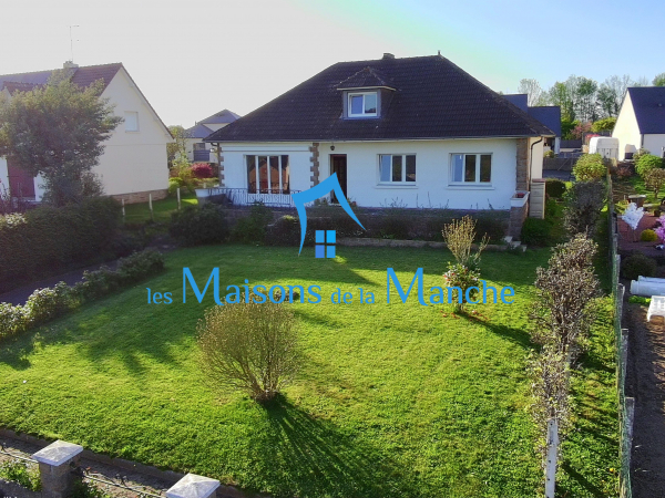 Maison familiale et lumineuse avec jardin, terrasse et sous-sol - Ponts 50300