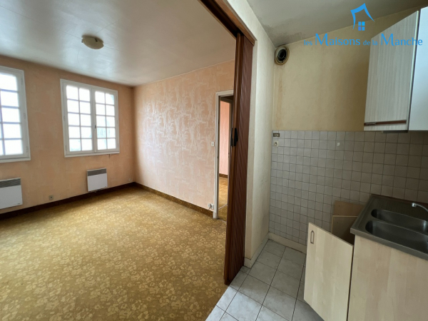 Immeuble de trois appartements