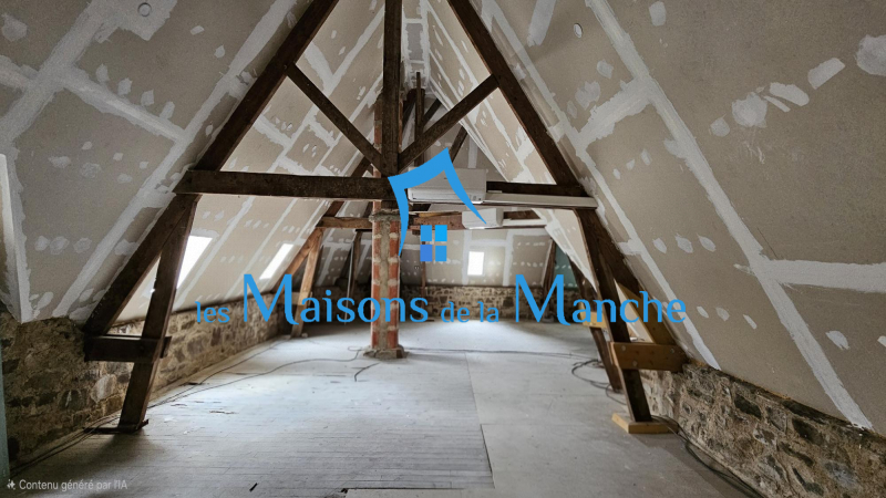 Ancien hôtel à fort potentiel - Idéal investissement locatif - Chérencé-le-Roussel