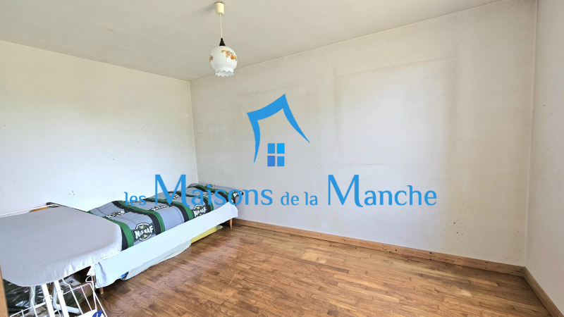 Ancienne ferme au calme - Fort potentiel- Proche Saint james