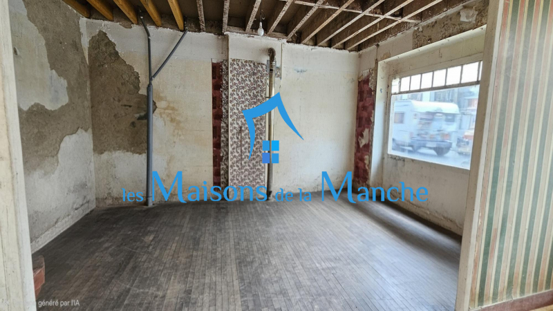 Ancien hôtel à fort potentiel - Idéal investissement locatif - Chérencé-le-Roussel