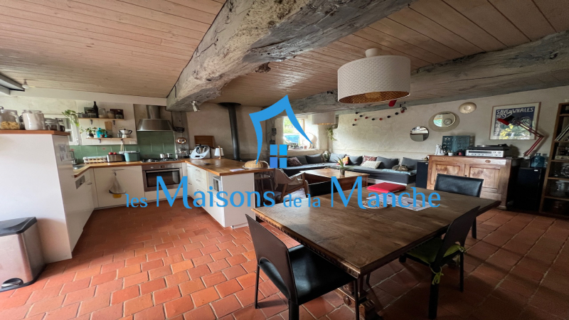 Maison de campagne de 6 pièces secteur Brécey 50370