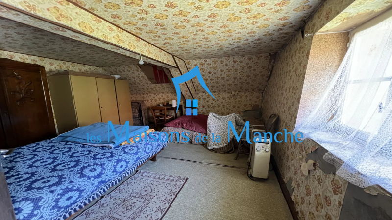 Maison 3 pièces avec un hectare