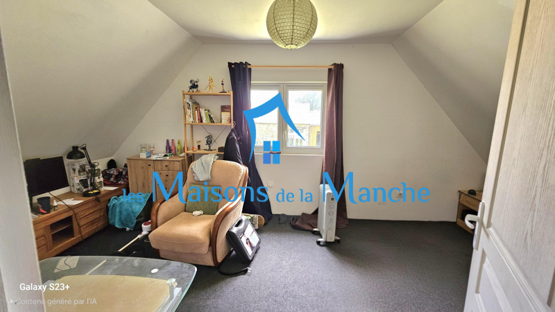 Ensemble immobilier rare à Précey, au calme, en bout d'impasse – Proche Mont-Saint-Michel