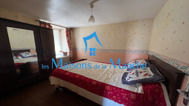 Superbe maison en pierre de caractère avec 1 hectare de terrain et Plusieurs dépendances