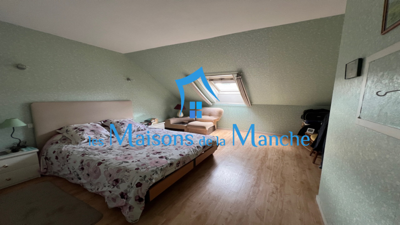 Maison 5 Pièces + 3HA à Brécey