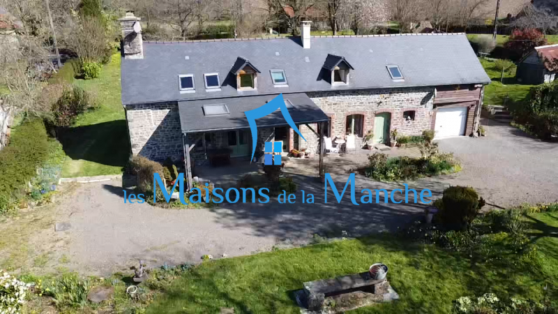 Superbe longère entièrement rénovée secteur Brécey (50370)