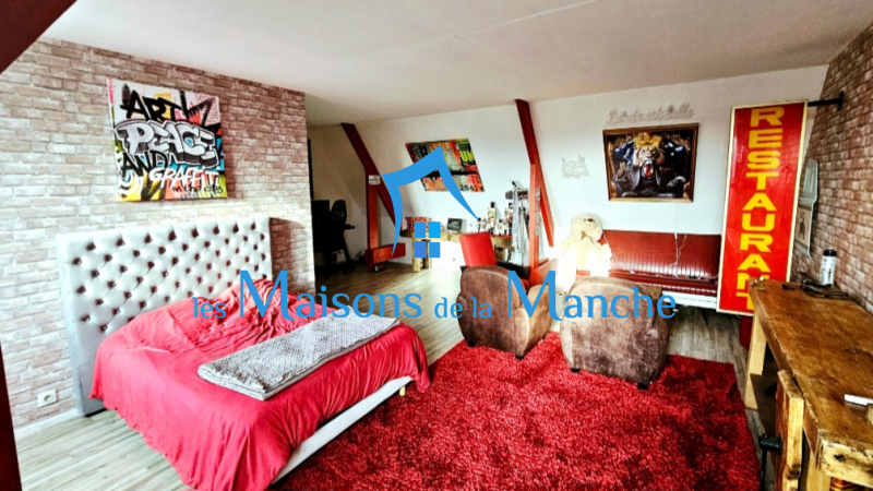 Maison familiale 7 pièces – 171 m² habitables (213 m² exploitable) – Terrain 4 400 m² – Sous-sol complet – Proche Saint Hilaire du Harcouët