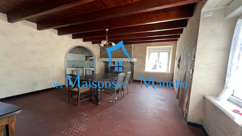 Superbe maison en pierre de caractère avec 1 hectare de terrain et Plusieurs dépendances