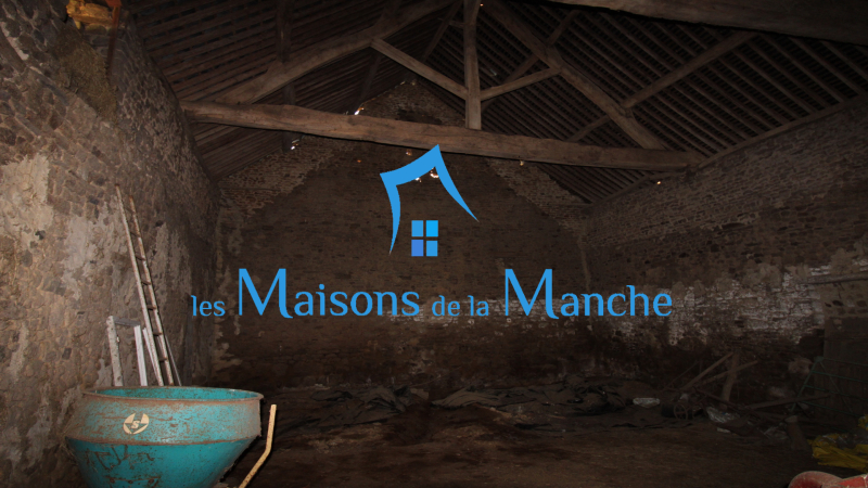 Ancien corps de ferme nombreuses dépendances