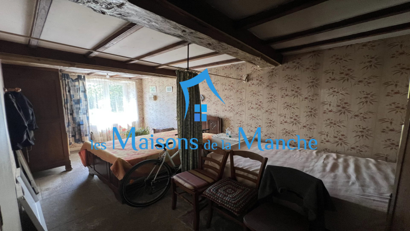 Maison 3 pièces avec un hectare