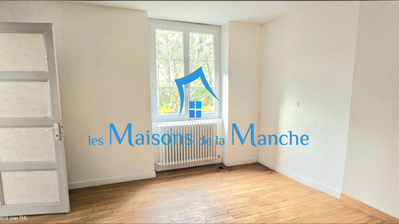 Grande maison en pierre avec grand terrain arboré, aux portes de Saint-Hilaire-du-Harcouët