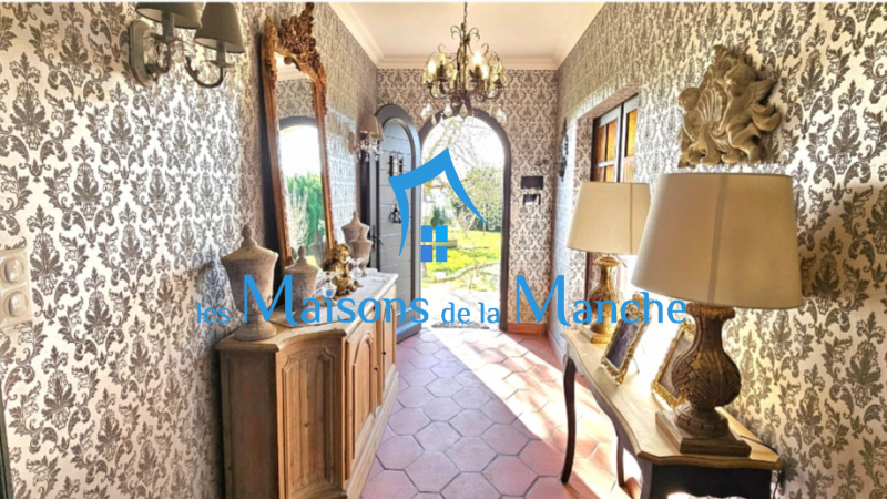 Maison familiale 7 pièces – 171 m² habitables (213 m² exploitable) – Terrain 4 400 m² – Sous-sol complet – Proche Saint Hilaire du Harcouët