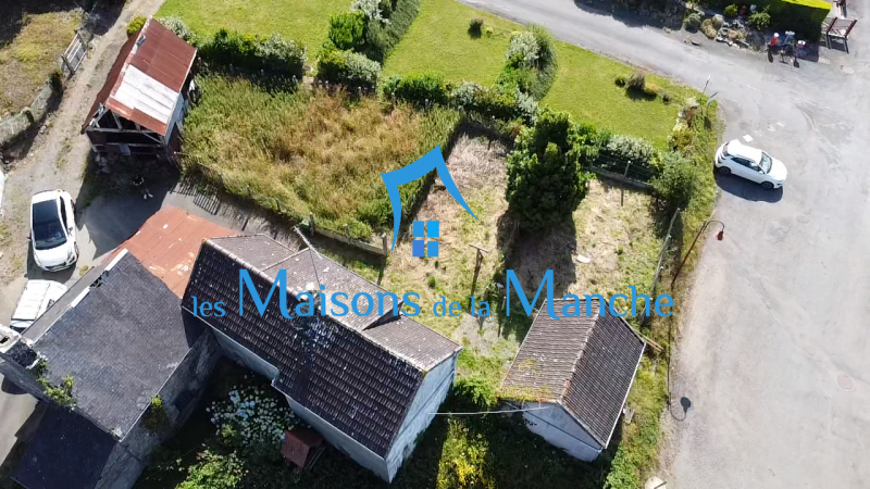 Maison en pierre proche commerces secteur Brécey (50370)