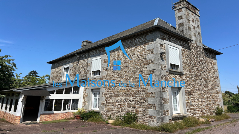 Superbe maison en pierre de caractère avec 1 hectare de terrain et Plusieurs dépendances