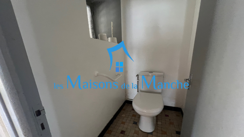 Superbe maison en pierre de caractère avec 1 hectare de terrain et Plusieurs dépendances