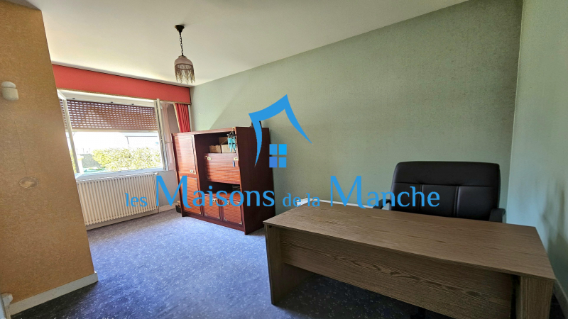 Maison familiale et lumineuse avec jardin, terrasse et sous-sol - Ponts 50300