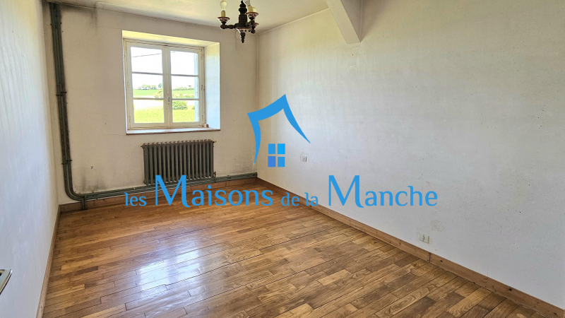 Ancienne ferme au calme - Fort potentiel- Proche Saint james