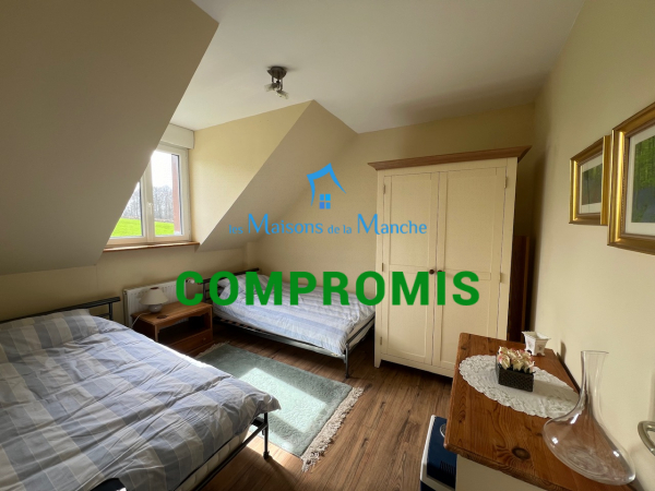 Jolie maison 6 pièces sur 1600m2 au calme et vue panoramique secteur Brécey