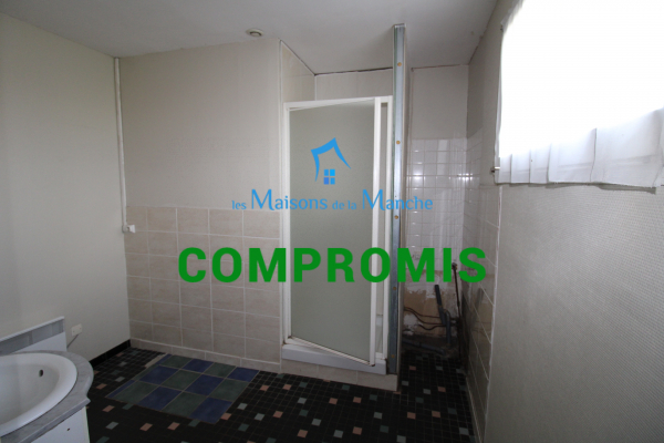 Maison de 65 m² à moins de 3 km du bourg de BRECEY