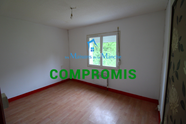 Maison de 123 m² dans petit hameau aux environs de SAINT HILAIRE DU HARCOUET