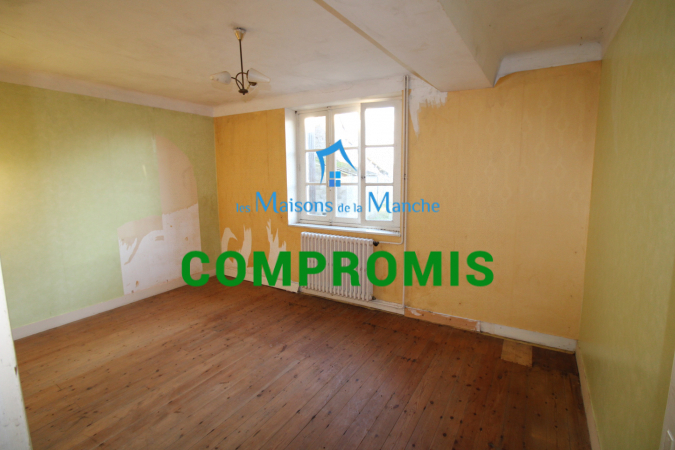 Ancien corps de ferme secteur Saint Hilaire du Harcouët (50600)