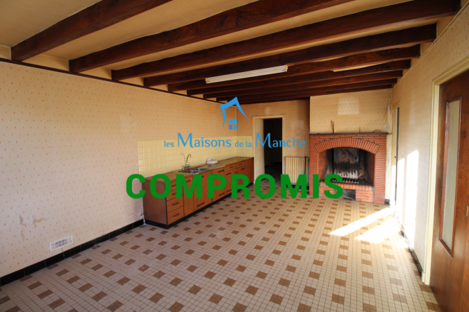 Ancien corps de ferme secteur Saint Hilaire du Harcouët (50600)